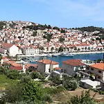 Hvar 5687c