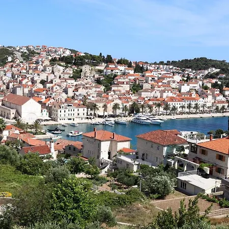 Hvar 5687c