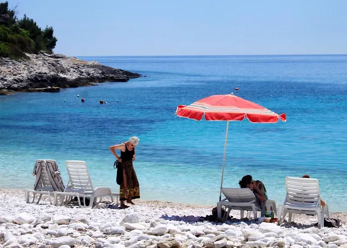 Hvar 5687c * 赫瓦尔